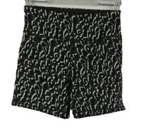 Dámske čierno-sivé vzorované športové elatické kraťasy Sweaty Betty