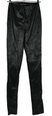 Dámske čierne koženkové tregíny PrettyLittle Thing