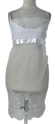 Dámska biela tylovo-čipková nočná košeľa s mašlou