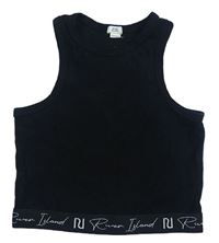 Čierny rebrovaný crop top s logom River Island
