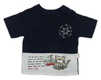 Tmavomodro-sivé tričko so slniečkom a mačkou