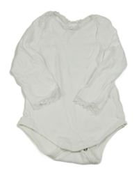 Bílé žebrované body s krajkouC&A