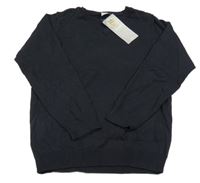 Nové - Čierny sveter Tu