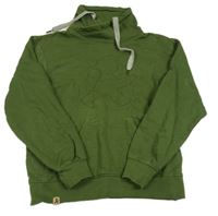 Zelená mikina s výšivkou a komínovým golierom