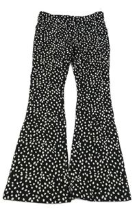 Černo-bílé vzorované flare legíny C&A