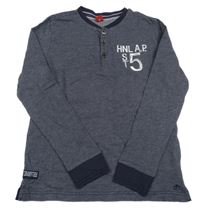 Tmavomodro-biele vzorované tričko s číslom a gombíkmi S. Oliver