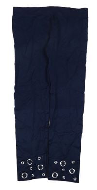 Tmavomodré legíny s cvokmi 