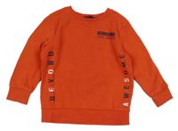 Červená mikina s nápisom George