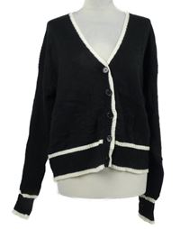 Dámský černý propínací oversized svetr s bílým lemem In The Style 