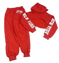 2Set - Červená crop mikina s nápisy a kapucí + tepláky 