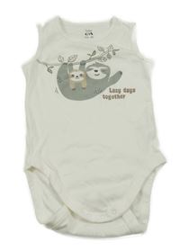 Biele tílkové body s lenochody C&A