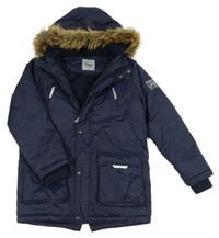 Tmavomodrá šusťáková zimní bunda s kapucí s kožešinou Yigga