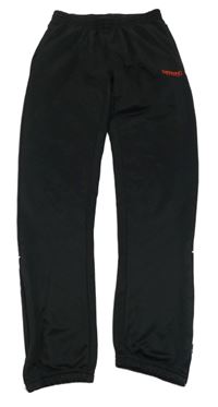 Černé sportovní tepláky