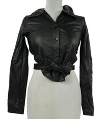 Dámska čierna koženková crop blúzka so zavazováním