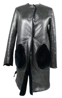 Dámský stříbrný koženkový zateplený kabát 