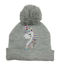 Stříbrná pletená čepice s jednorožcem z flitrů Matalan