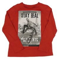 Červené tričko s potlačou C&A