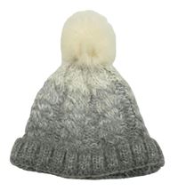 Šedo-bílá ombré pletená čepice s bambulí River Island