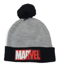 Šedo-černá čepice s logem Marvel a bambulí Marvel
