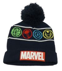 Tmavomodro-barevná pletená čepice s Marvel a bambulí 