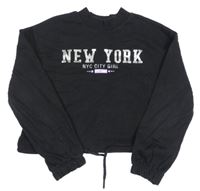 Čierna crop mikina s nápisom C&A