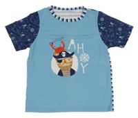 Modro-tmavomodro-pruhované tričko s pirátem a krabom