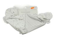 Nové - 4set - Bílá bavlněná čepice s hvězdami + bílo-šedá pruhovaná + 2x rukavičky Dunnes