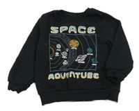 Čierna mikina s vesmírom Primark