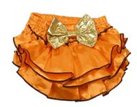 Oranžové saténové vrstvené kraťasy s mašlou