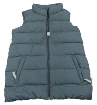 Tmavošedá šusťáková prošívaná zateplená vesta 