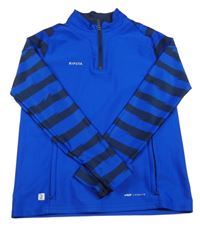 Modrá športová funkčná mikina s pruhovanymi rukávy Decathlon