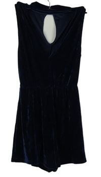 Dámsky tmavomodrý zamatový kraťasový overal s hlubokým výstřihem a chokerem Pull & Bear