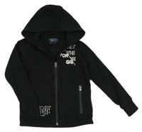 Čierna prepínaci mikina s nápisom a kapucňou