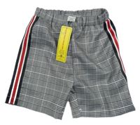 Nové - Čierno-bielo-červené kockované kraťasy s pruhmi Shein