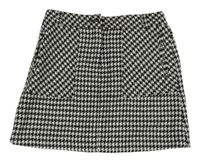 Čierno-biela vzorovaná sukňa dunnes