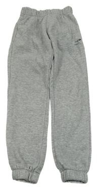 Sivé cuff tepláky s nápisom