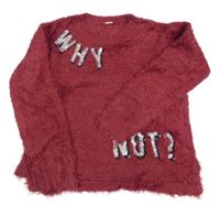 Vínový chlpatý sveter s nápisem z flitrů