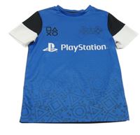 Modré sportovní tričko s logem PlayStation a ovladačem
