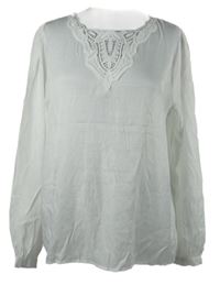 Dámská bílá halenka s krajkou GreenPoint 