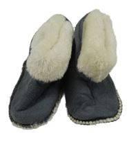 Sivo-biele semišové cápačky