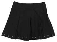 Čierna skladaná sukňa