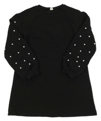 Čierne šaty s perličkami