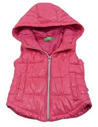 Fuchsiová šusťáková zateplená vesta s kapucí Benetton 
