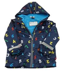 Tmavomodrá šusťáková jarní bunda s barevnými číslicemi a kapucí Topolino