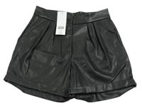 Nové - Čierne koženkové kraťasy F&F