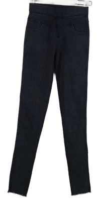 Dámske tmavomodré džegíny s prestrihmi