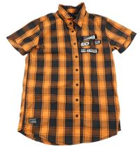 Čierno-oranžová kockovaná košeľa s nápisom CHapter Young