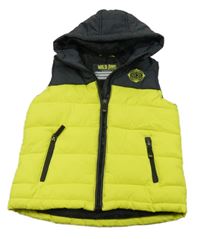 Limetkovo-šedá šusťáková prošívaná zateplená vesta s kapucí Dopodopo