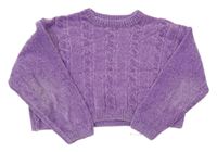 Fialový žinylový copánkový crop oversize sveter