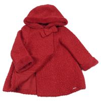 Červený huňatý podšitý kabát s mašlou a kapucňou Mayoral